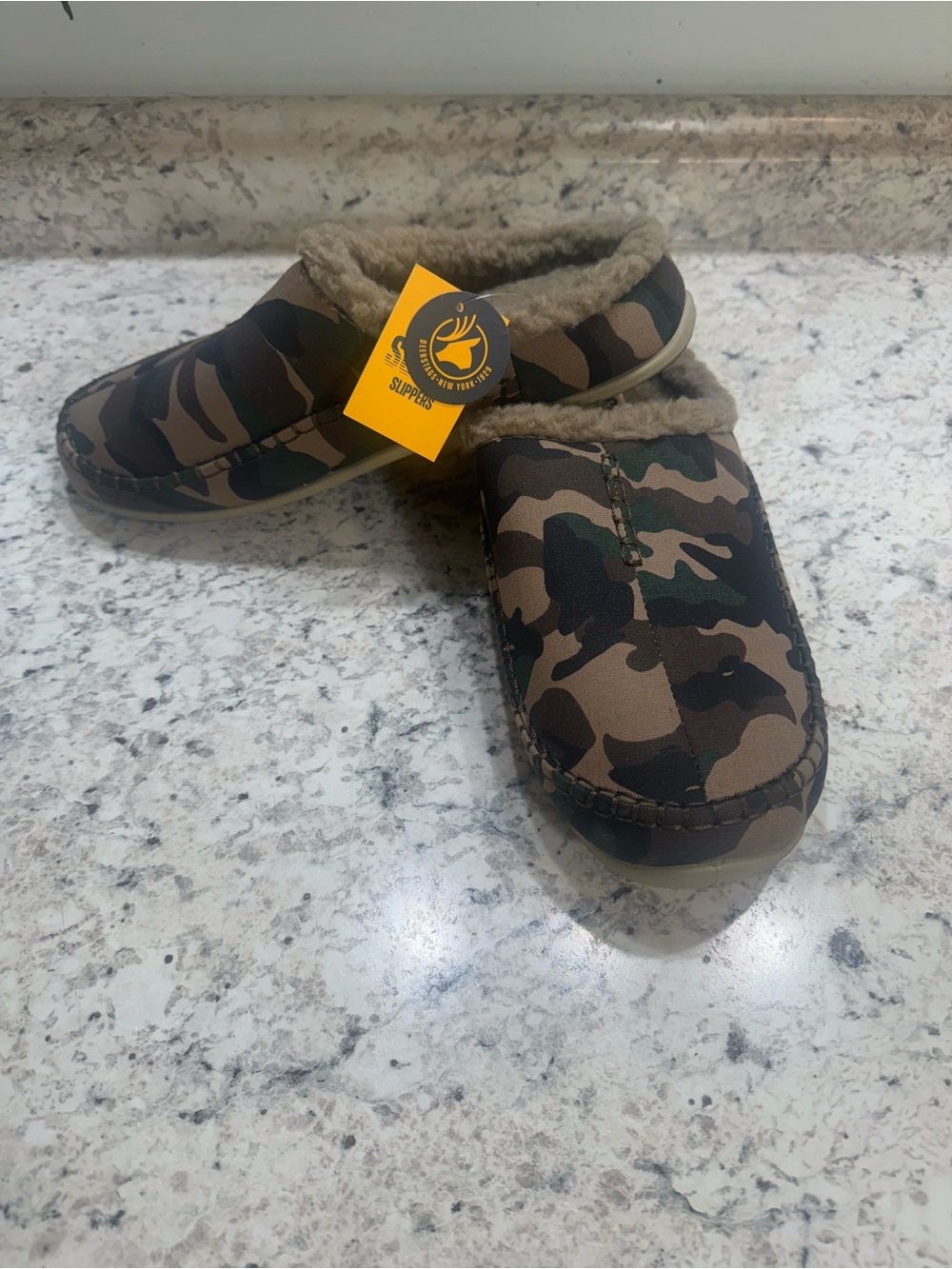 Deer Stags Nordic Men's Camo Supro Moccasin Slippers Faux Fur Lined US 11